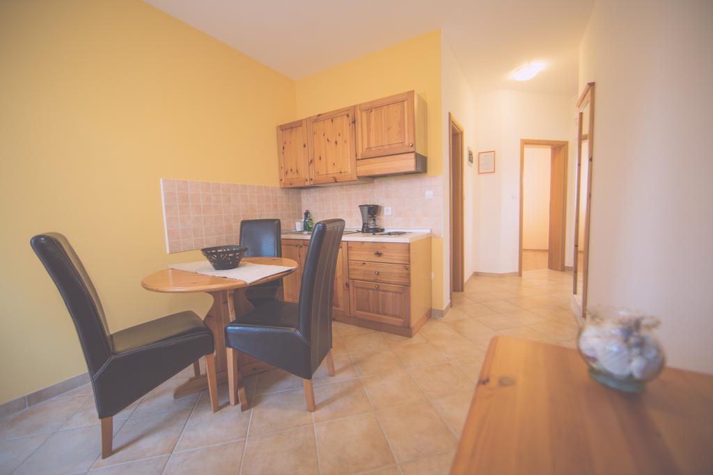 Apartments Meri Liznjan Phòng bức ảnh